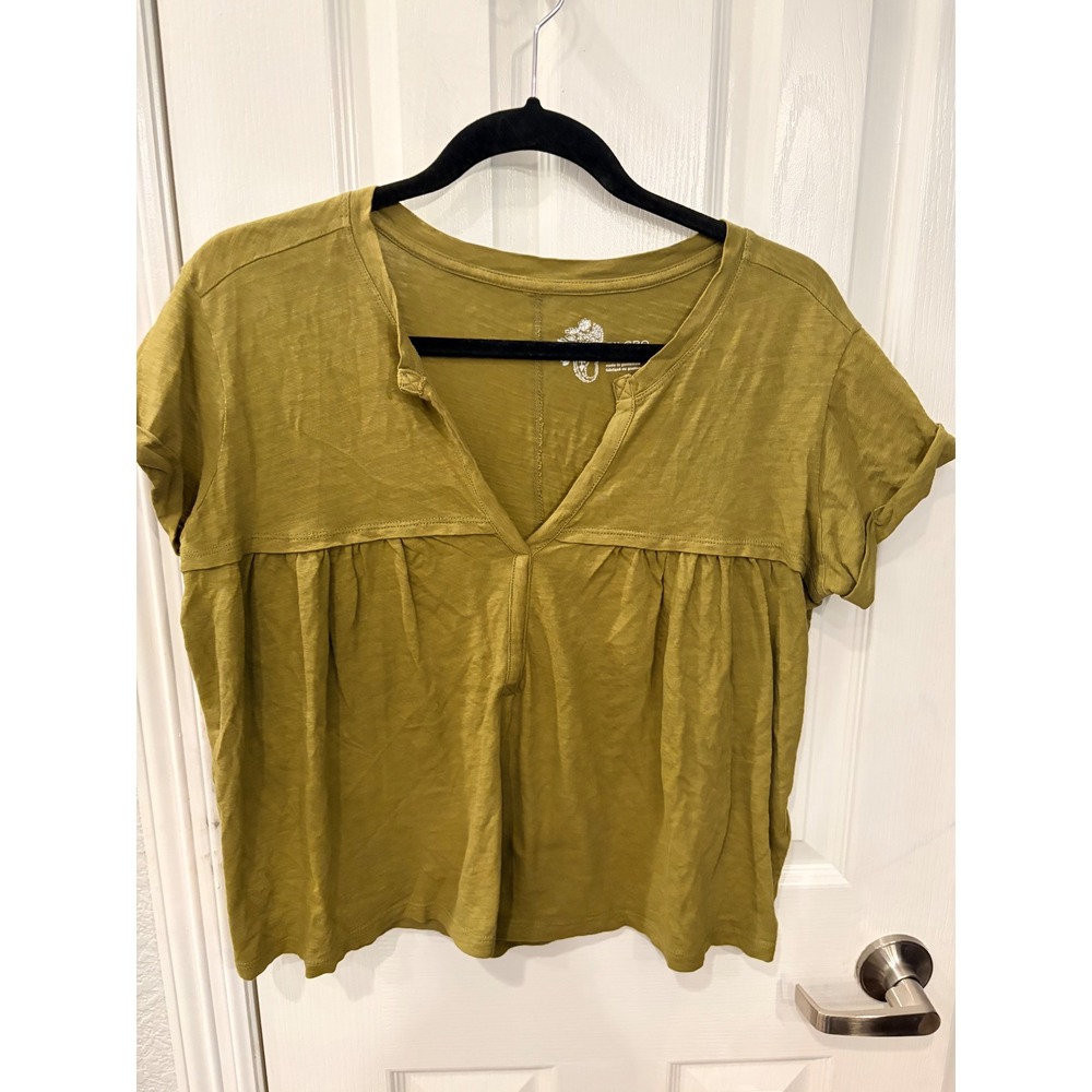 Pilcro Short Sleeve Top Olive Green Babydoll Split Neck Boho Slub Knit Tee XS